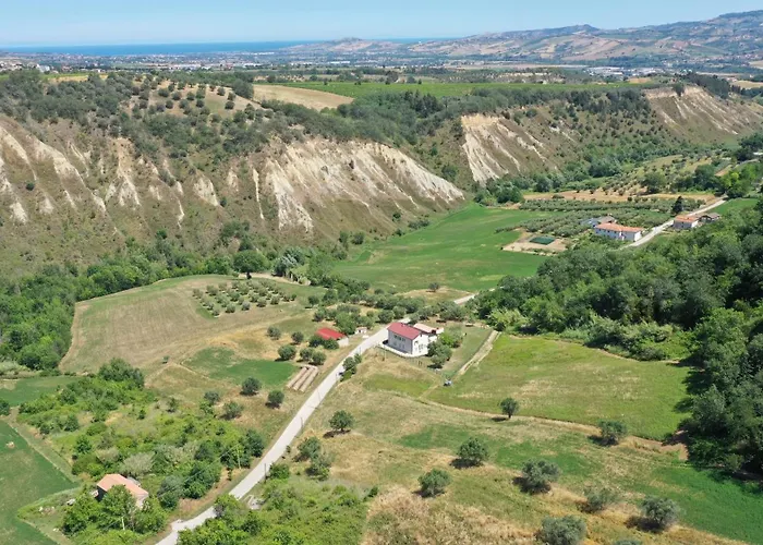 La Sorgente Κατάλυμα σε φάρμα Guardia Vomano